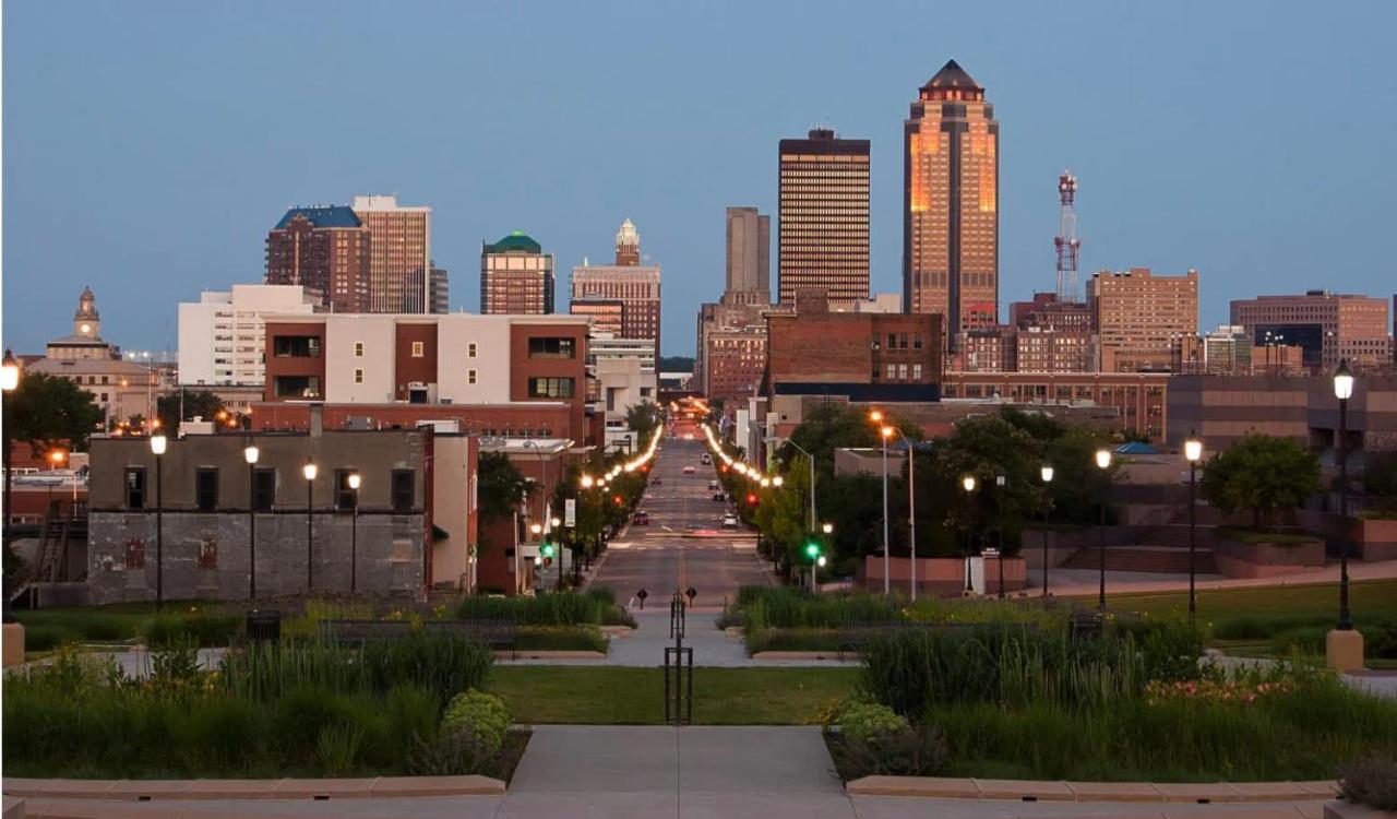 Quiet 1 Bed Studio Heart Of Downtown Des Moines Exterior photo
