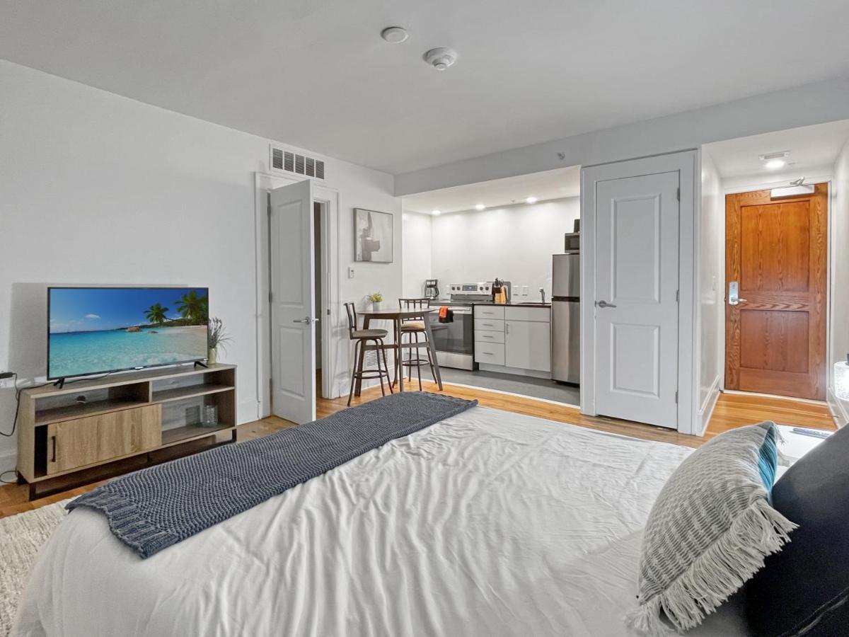 Quiet 1 Bed Studio Heart Of Downtown Des Moines Exterior photo